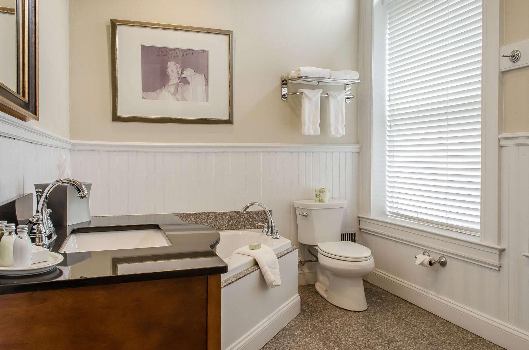 The Federal Pointe Inn Gettysburg, Ascend Hotel Collection Εξωτερικό φωτογραφία